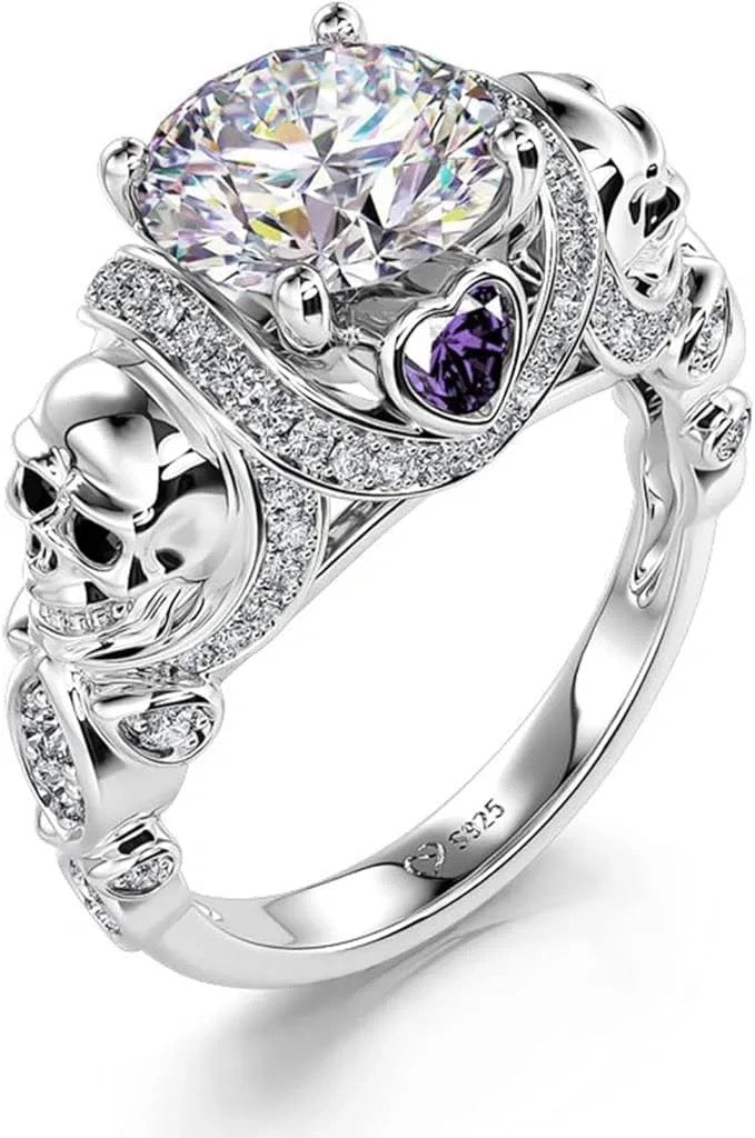 Jeulia 2.55 ct Heart Cut Diamond Skull Rings for Women Sterling Silver (S)